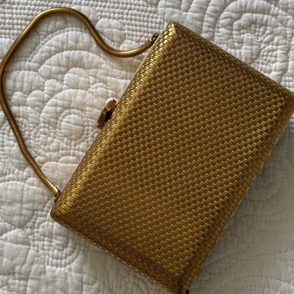 Volupte 1950s Gold Hard Shell Clutch